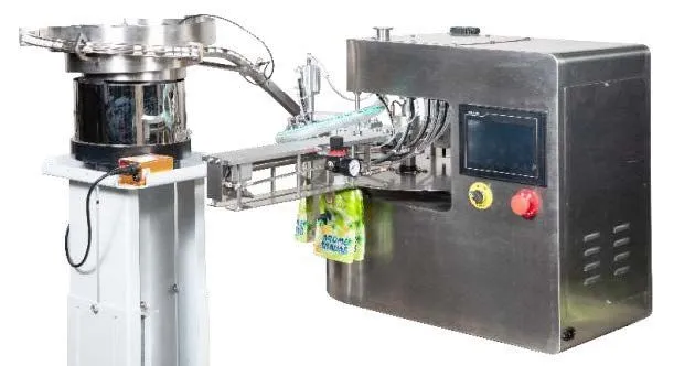 фото Машина для фасовки жидких и полужидких продуктов в Doypack пакеты WNK-985 от интернет-магазина Метасила