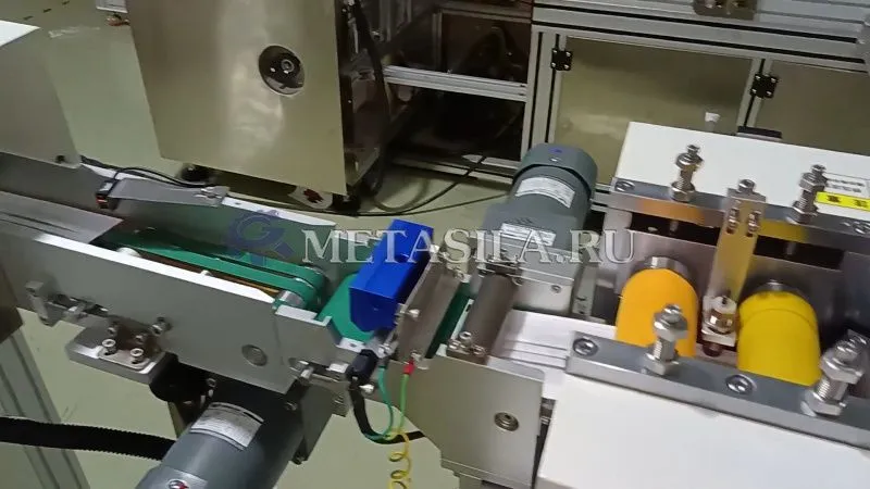 картинка Станок для производства масок от интернет-магазина компании Метасила