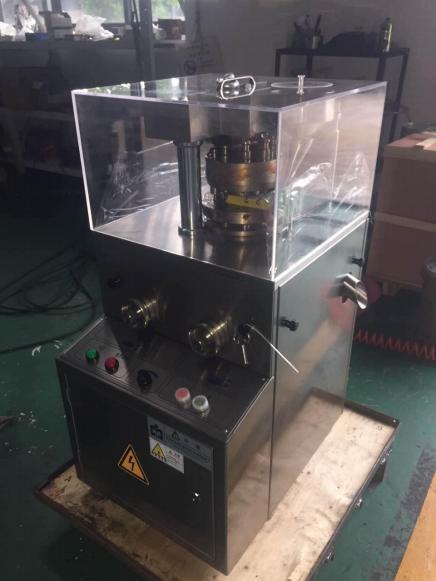 картинка Роторный таблеточный пресс FZP9N от интернет-магазина Метасила