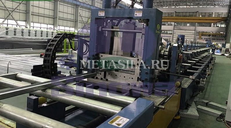 картинка Профилегибочная машина от интернет-магазина Метасила
