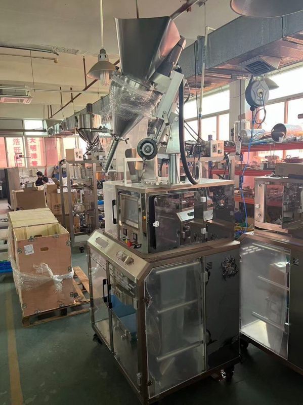 картинка Станок для упаковки кофе в дрип-пакеты RLK180 от интернет-магазина Метасила