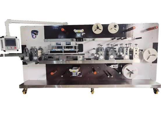 картинка Машина для производства пластырей KC-021FF от интернет-магазина компании Метасила