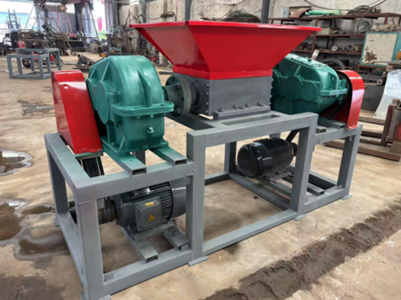 картинка Агрегат для измельчения металлических отходов, шредер (модель C-400) от интернет-магазина Метасила