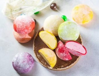 картинка Станок для производства пирожных моти с функцией укладки в лотки (модель W20) от магазина Метасила