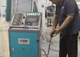 картинка Умная машина наполнения газом аргона стеклопакетов с двойным остеклением от магазина Метасила