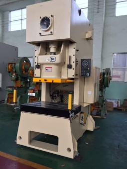 картинка Линия по производству металлических крепежных уголков SL40 от магазина Метасила