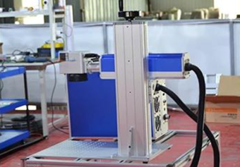 картинка Лазерный маркировщик 20W, модель YT-20 от магазина Метасила