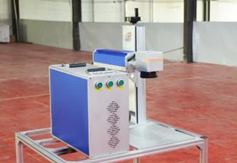 картинка Лазерный маркировщик 20W, модель YT-20 от магазина Метасила