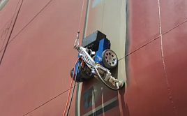 Робот для пескоструйной обработки и шлифовки крупногабаритных резервуаров, модель с 2 пескоструйными соплами